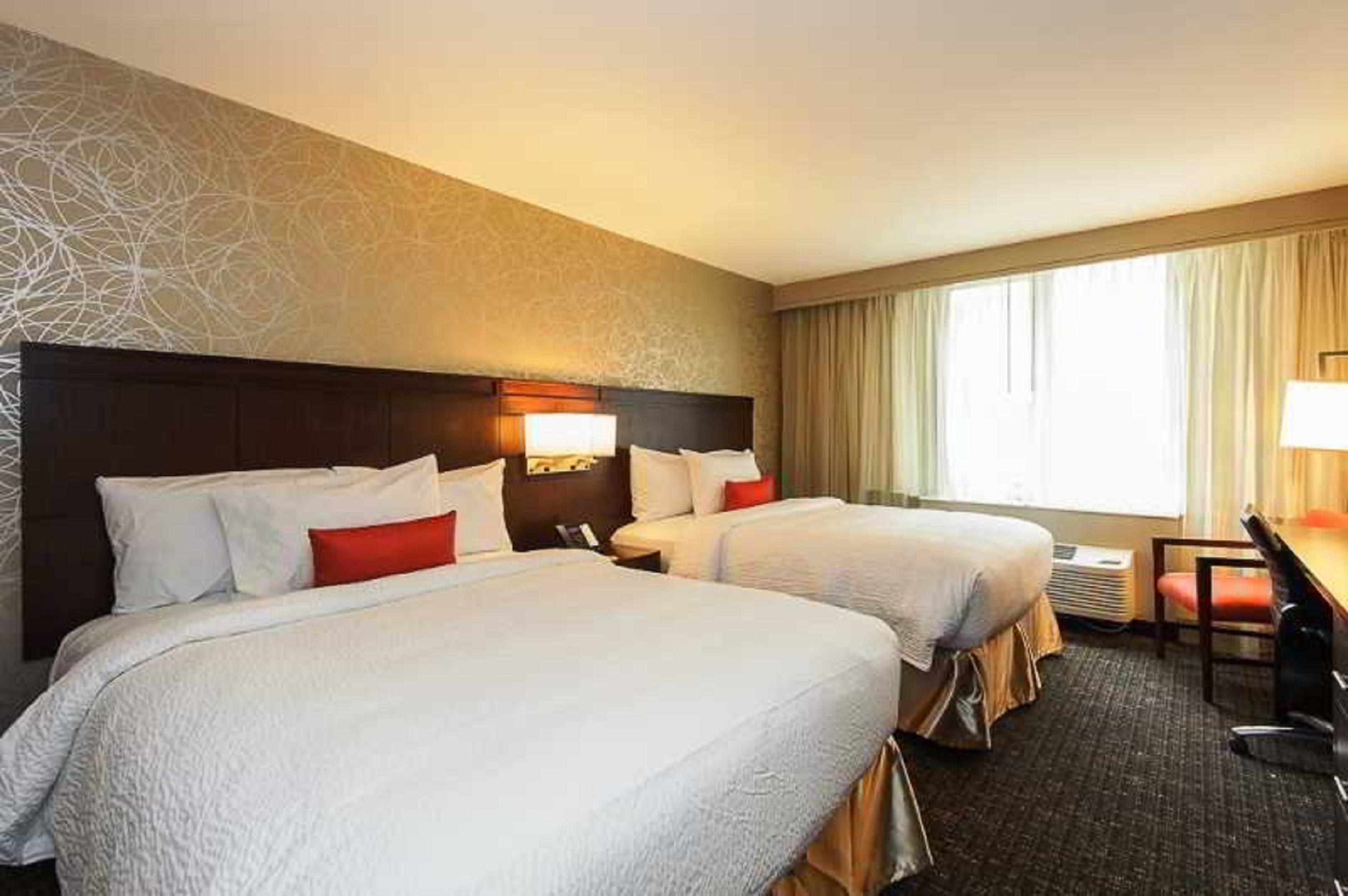 Courtyard By Marriott Times Square West Hotel New York Ngoại thất bức ảnh