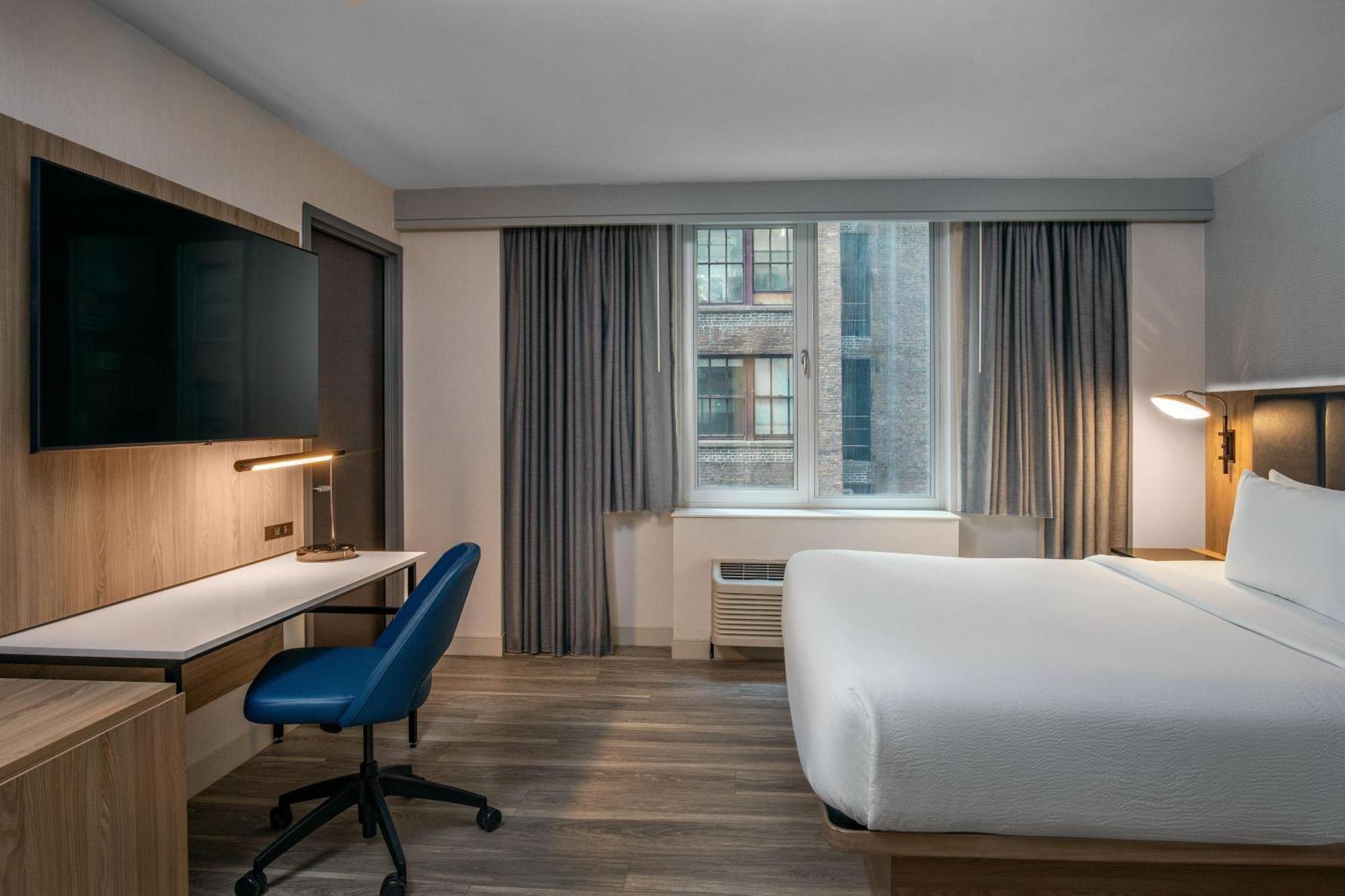 Courtyard By Marriott Times Square West Hotel New York Ngoại thất bức ảnh