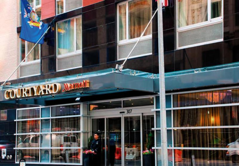 Courtyard By Marriott Times Square West Hotel New York Ngoại thất bức ảnh